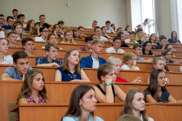 Государство использует ЕГЭ для управления выбором профессии